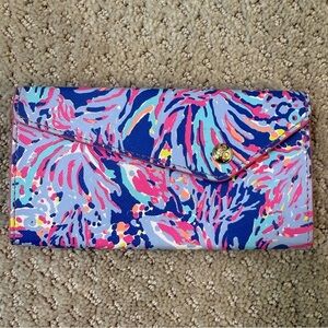 Lily Pulitzer Simply Chic Colorful Gold Lined Button Snap Sunglasses Case